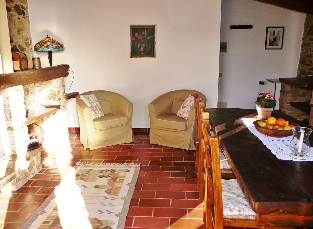 Podere Patrignone ξενώνας Castellina in Chianti Δωμάτιο φωτογραφία